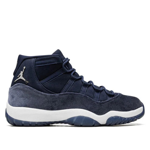 JORDAN 11 RETRO MIDNIGHT NAVY