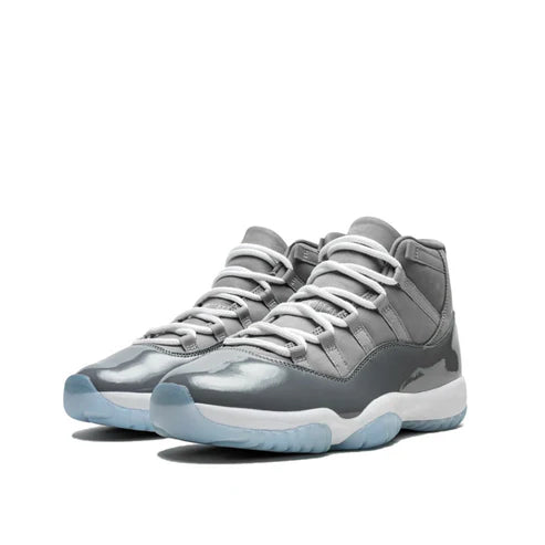 JORDAN 11 RETRO GRIGIO CHIARO